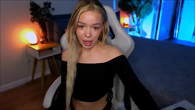 Lily Yin online show from 04.09.26