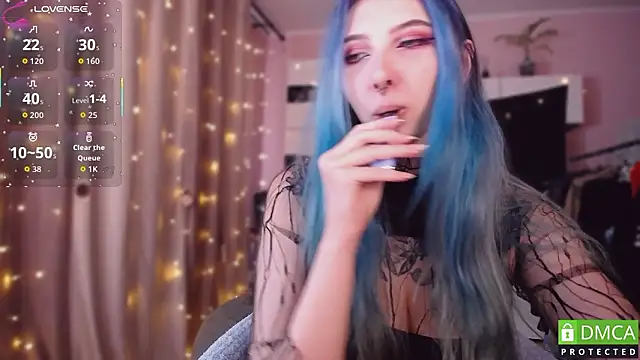 Snapshot of JustMeowGirl chatting on 02.01.26 JustMeowGirl online show from 02.01.26