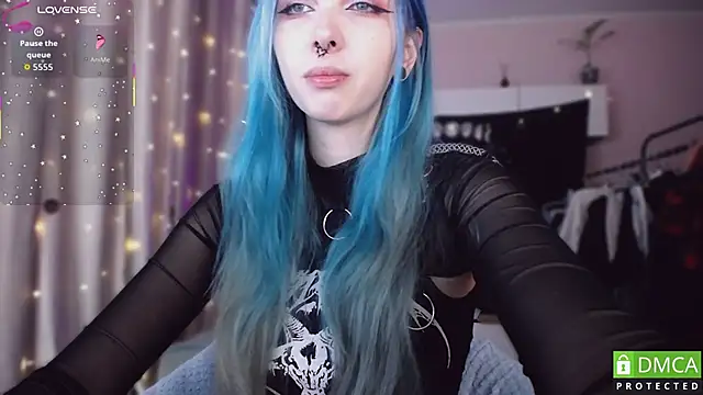 Snapshot of JustMeowGirl chatting on 02.07.26 JustMeowGirl online show from 02.07.26