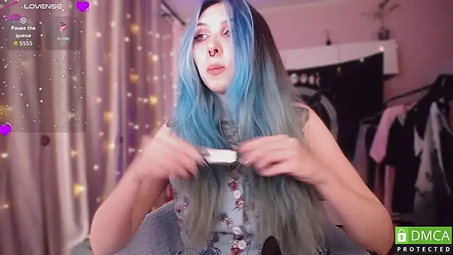 Snapshot of JustMeowGirl chatting on 02.15.26 JustMeowGirl online show from 02.15.26