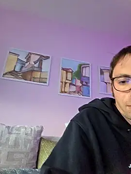 Schnubby1 online show from 04.20.26