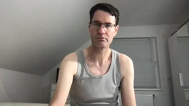 zxzx cam1 online show from 12.02.25