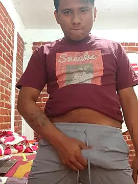 Cris ale1218 online show from 11.05.25