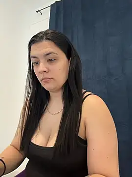 LuciaLoca online show from 02.26.26