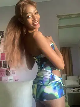 Snapshot of GoddessVee chatting on 01.08.25 GoddessVee online show from 01.08.25