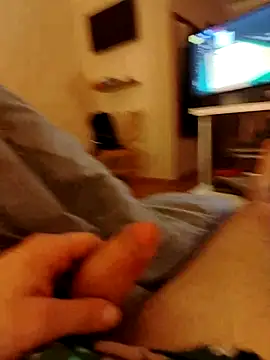 Snapshot of AbukLoko chatting on 03.02.25 AbukLoko online show from 03.02.25