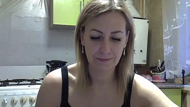AshleyXHoney online show from 12.04.24