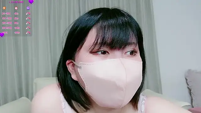 Snapshot of mi_chat chatting on 02.14.26 mi chat online show from 02.14.26