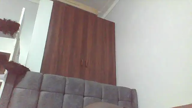 Snapshot of julietunderwoood chatting on 04.26.26 julietunderwoood online show from 04.26.26