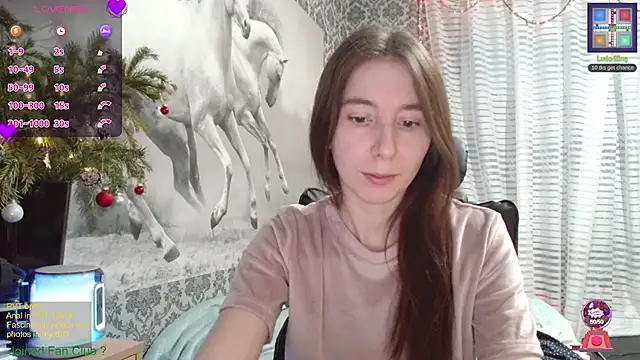 Snapshot of Wowpornoo chatting on 12.07.24 Wowpornoo online show from 12.07.24