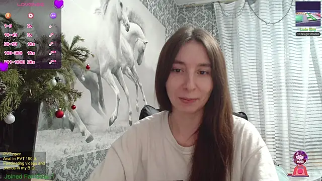 Snapshot of Wowpornoo chatting on 12.11.24 Wowpornoo online show from 12.11.24