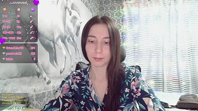 Snapshot of Wowpornoo chatting on 02.08.25 Wowpornoo online show from 02.08.25