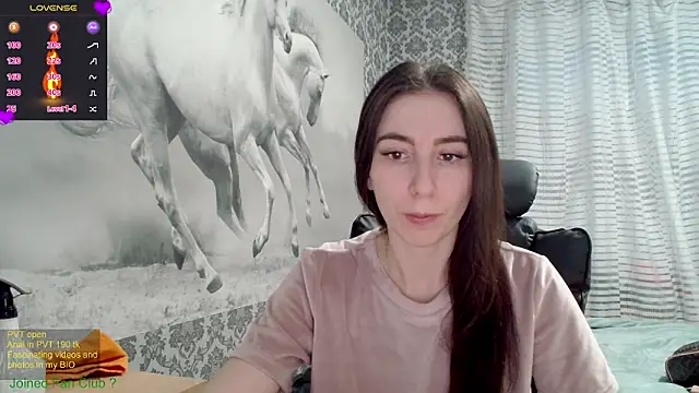 Snapshot of Wowpornoo chatting on 02.23.25 Wowpornoo online show from 02.23.25