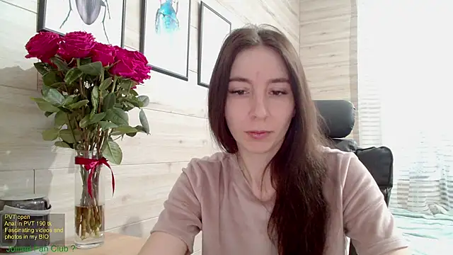 Snapshot of Wowpornoo chatting on 03.12.25 Wowpornoo online show from 03.12.25