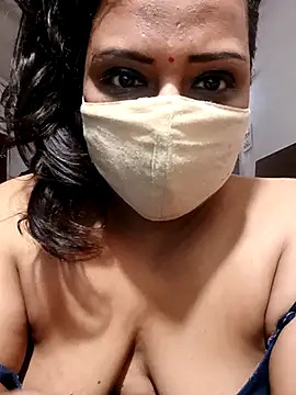 Snapshot of Love_Jenny chatting on 02.04.26 Love Jenny online show from 02.04.26