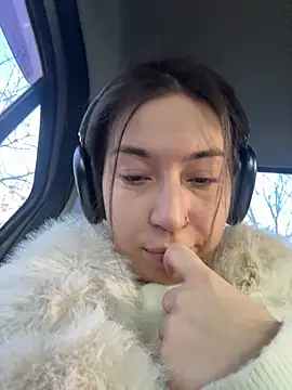 KimArts online show from 01.14.26