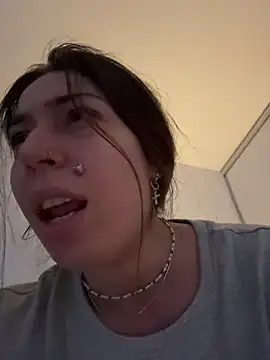 Snapshot of KimArts chatting on 02.13.26 KimArts online show from 02.13.26