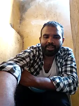 ListedLoin online show from 10.31.25