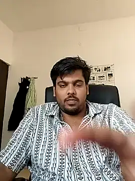 Snapshot of Manboobs178 chatting on 03.19.25 Manboobs178 online show from 03.19.25