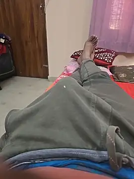 Loveboycurvy online show from 04.06.26