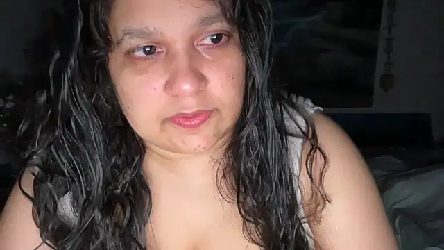 Snapshot of MelanieFawker chatting on 10.10.25 MelanieFawker online show from 10.10.25