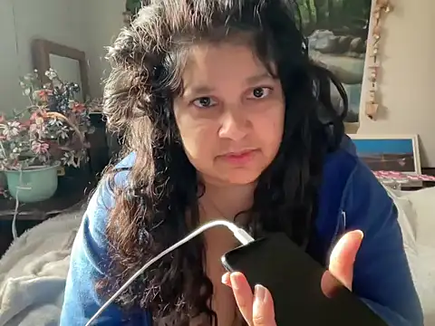 Snapshot of MelanieFawker chatting on 11.02.25 MelanieFawker online show from 11.02.25