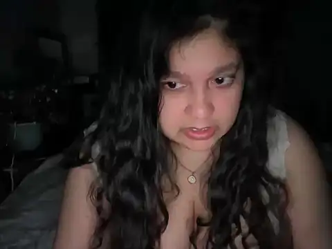 Snapshot of MelanieFawker chatting on 11.20.25 MelanieFawker online show from 11.20.25