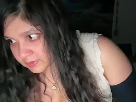 Snapshot of MelanieFawker chatting on 11.29.25 MelanieFawker online show from 11.29.25