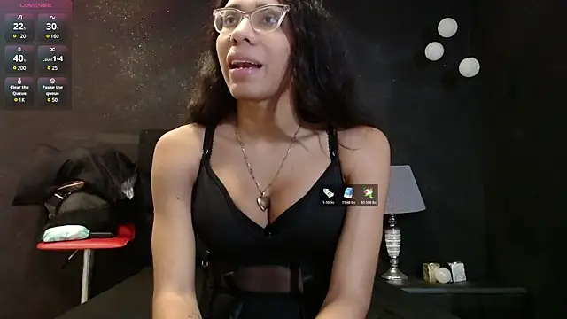 EmilyGomezLS online show from 03.13.25