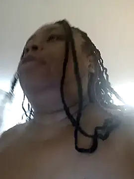 Snapshot of pinkpassionpleaser chatting on 02.23.25 pinkpassionpleaser online show from 02.23.25