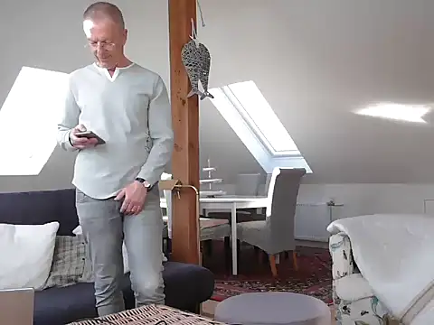 Snapshot of maxmueller321 chatting on 02.19.26 maxmueller321 online show from 02.19.26