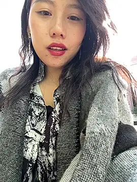 Snapshot of Eliza-E chatting on 01.16.25 Eliza-E online show from 01.16.25