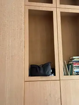 Eliza-E online show from 04.16.26