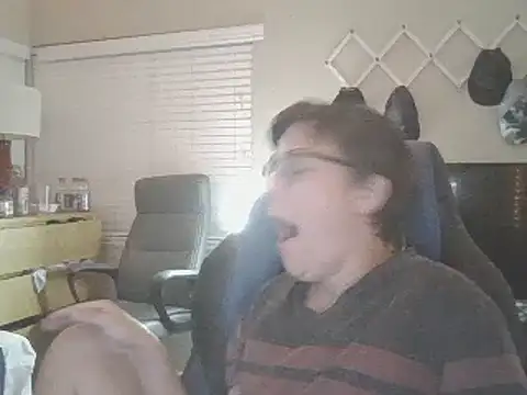 Snapshot of KaliSnow199623 chatting on 12.03.24 KaliSnow199623 online show from 12.03.24