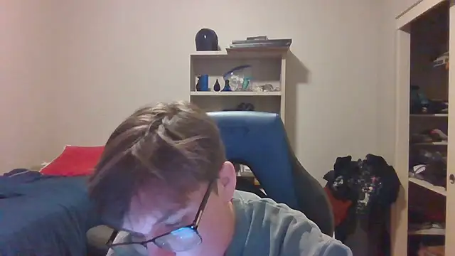 Snapshot of KaliSnow199623 chatting on 11.11.25 KaliSnow199623 online show from 11.11.25