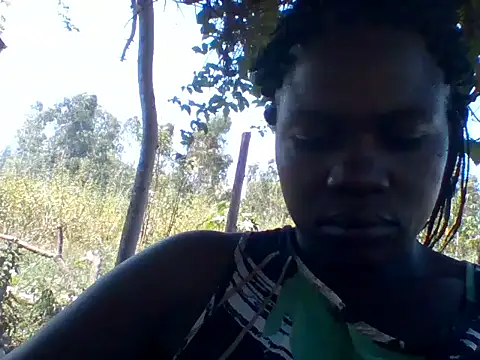 missarpie online show from 12.17.25