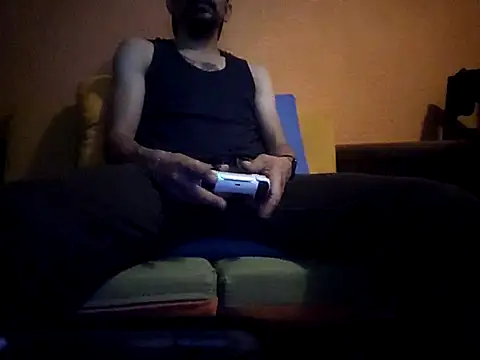 Snapshot of Angel_Coronel chatting on 02.13.25 Angel Coronel online show from 02.13.25