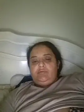 sarahhh1987 online show from 11.16.25