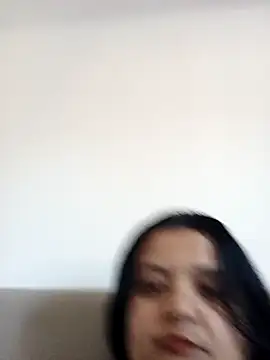 Snapshot of sarahhh1987 chatting on 04.14.26 sarahhh1987 online show from 04.14.26