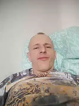 Snapshot of Singlepennis chatting on 03.21.25 Singlepennis online show from 03.21.25