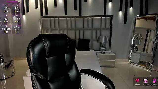 HannaConnor  online show from 03.13.26