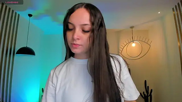 AliceHarper  online show from 12.17.25