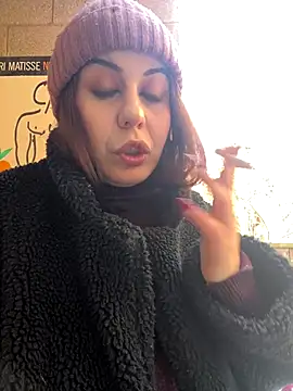 holyeroticss online show from 12.06.24