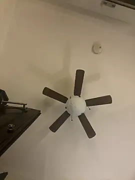 holyeroticss online show from 03.20.25