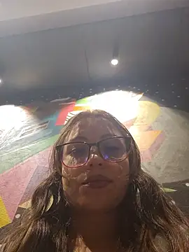 mmmVirginia online show from 10.28.25