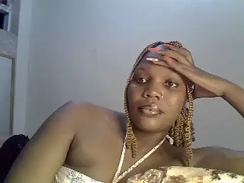 Pretty-sassy online show from 02.06.25