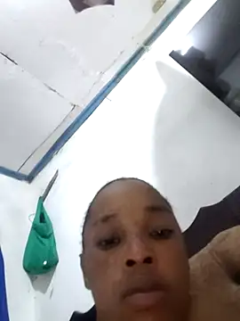 Pretty-sassy online show from 11.24.25