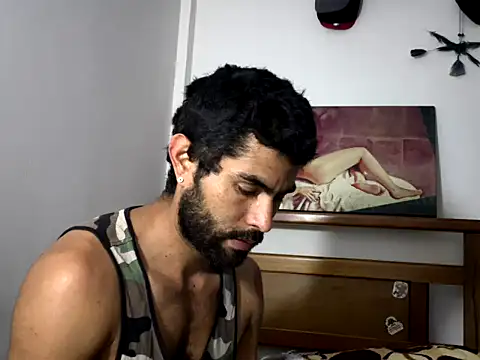 hideonbush051 online show from 11.29.25