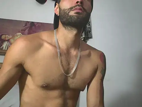 hideonbush051 online show from 04.27.26