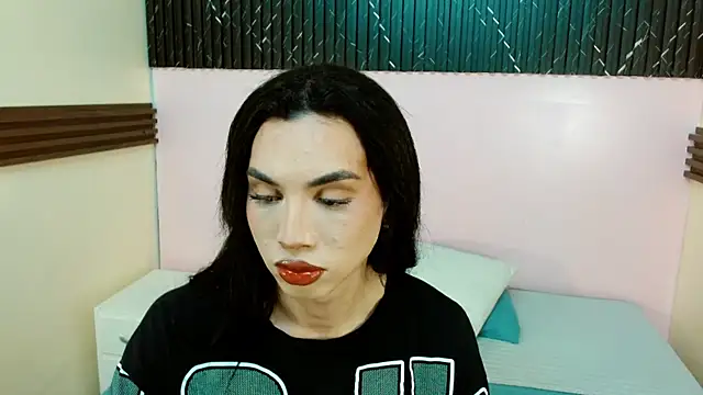 Snapshot of JackyMurphy chatting on 12.15.25 JackyMurphy online show from 12.15.25